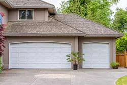 Security Garage Doors Forest Park, GA 404-870-7056 - about-side